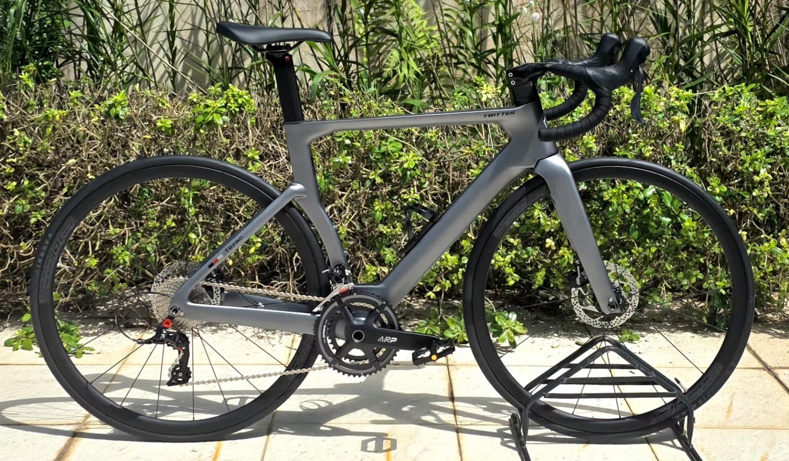 T8 PRO 24V